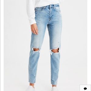 American Eagle Mom Jeans